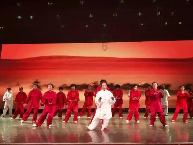 舞熊森林逃生